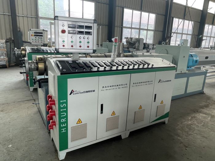 Productio de Extruder enim PVC tibia Machien est completur
